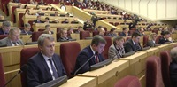 Депутаты-коммунисты заслушали отчет губернатора