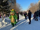 Виталий Быков принял участие в новогоднем празднике на улице Толбухина