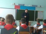 Депутат-коммунист Валерий Науменко провел «Урок мужества» для пионеров
