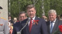 Анатолий Локоть поздравил новосибирцев с Днем Победы