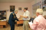 Ветеранам КПРФ вручены заслуженные партийные награды