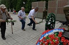 Автопробег в Болотном: Коммунисты возложили цветы к мемориалу Воинам-землякам, погибшим в годы войны