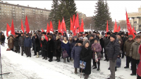 Ленин с нами: Новосибирские коммунисты почтили память основателя Советского государства