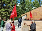 Коммунисты Дзержинского района вспомнили героев в День памяти и скорби