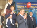  Анатолий Локоть поздравил учеников 13-й школы с Днем знаний