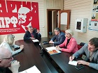 Ренат Сулейманов обсудил с членами фракции КПРФ в горсовете Оби дальнейшие планы работы