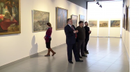 Депутаты-коммунисты посетили выставку работ советских художников в Новосибирском краеведческом музее