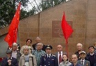 Коммунисты Дзержинского района возложили цветы к мемориалу воинам, умершим в госпиталях Новосибирска в годы ВОВ