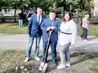 Кандидат в губернаторы Роман Яковлев принял участие в высадке 90 лип в честь юбилея Первомайского района