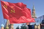 КПРФ предложила сделать флагом России красное знамя с серпом и молотом