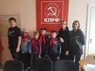 В День защиты детей барабинские коммунисты провели встречу с комсомольцами и пионерами