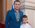 Павел Горшков вручил значки ГТО юным спортсменам