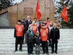 Коммунисты Дзержинского района провели традиционный субботник в парке «Березовая роща»