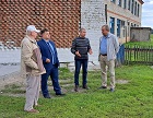 Жители Кыштовского района пожаловались депутатам-коммунистам на закупочные цены на молоко