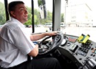 Анатолий Локоть предложил создать муниципальную школу подготовки водителей