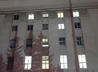 На здании мэрии Новосибирска зажгли буквы Z и V в поддержку армии