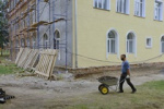 В Октябрьском районе обновят школу и построят детский сад 